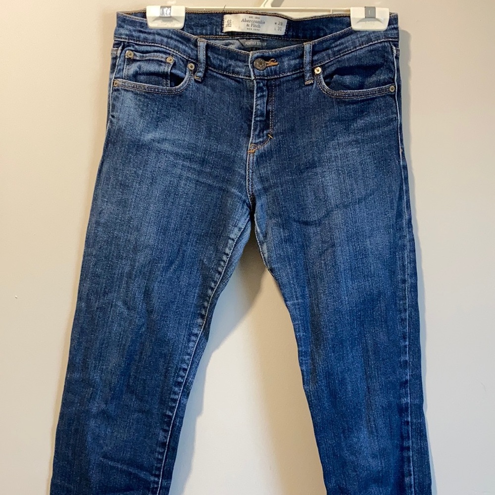 Abercrombie & Fitch Slim Fit Jeans - Picture 1 of 7